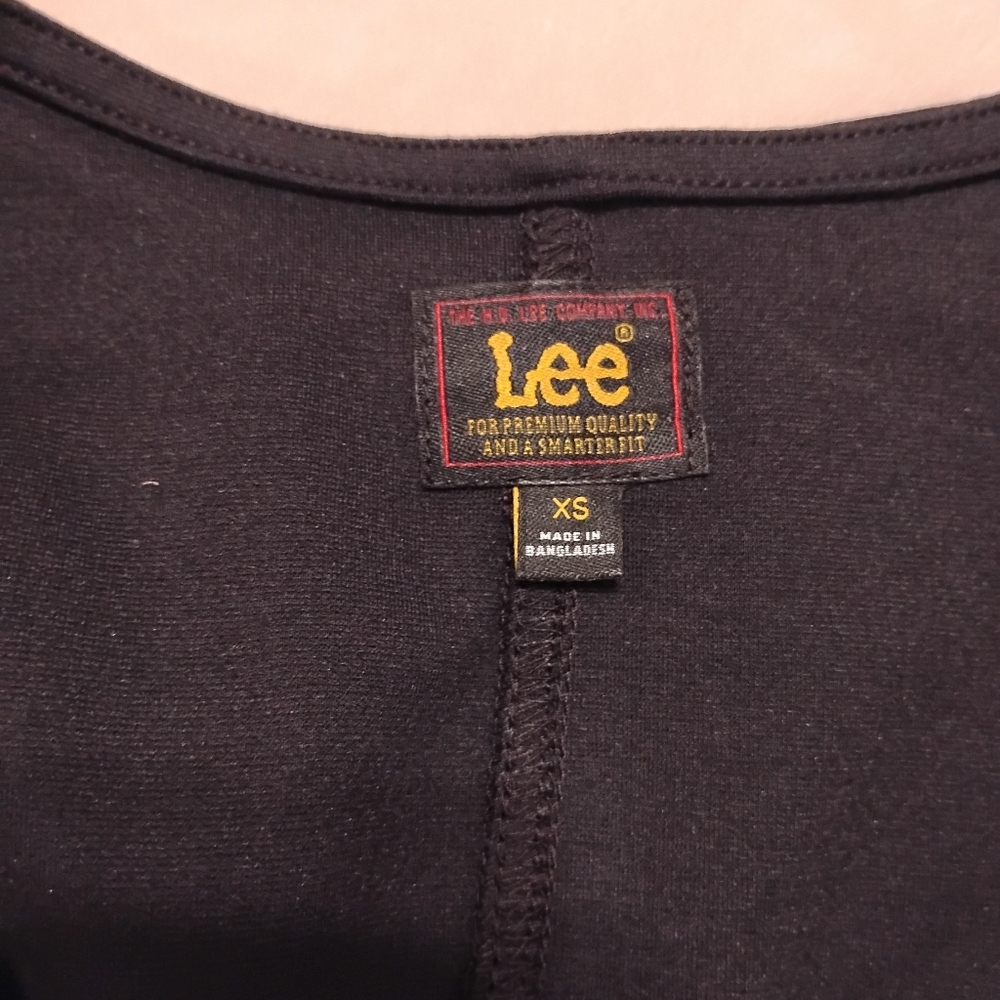 Lee Black Tailored Button Front Vest Size XS NWT - Picture 4 of 6